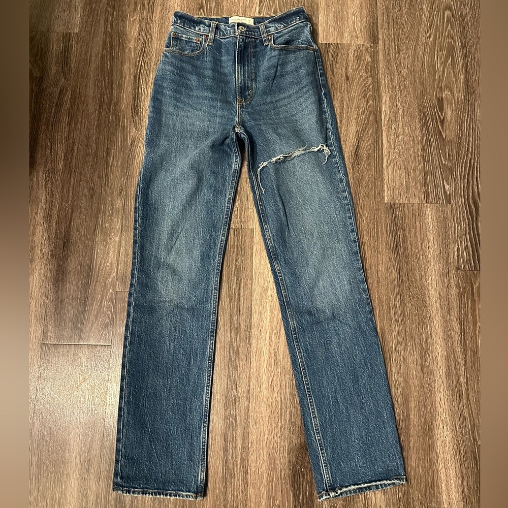 Abercrombie 90's straight jeans